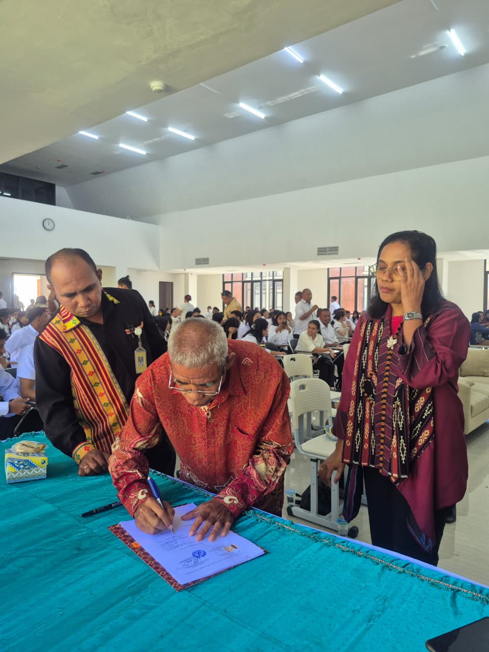AKUB Effata Kupang Dukung Peningkatan Kualitas SDM Melalui Launching PBL dan PBK Tahap II 2025 serta Penandatanganan MoU dengan Kementerian Ketenagakerjaan